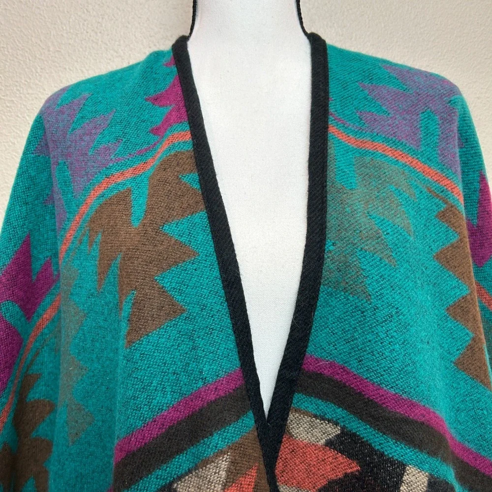 Olive & Pique Shawl Wrap Poncho Cardigan Womens OS Southwestern Aztec Blanket